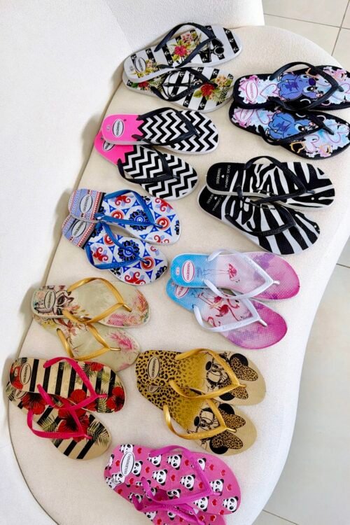 Chinelos Tamanho 37/38 (Veste 36)