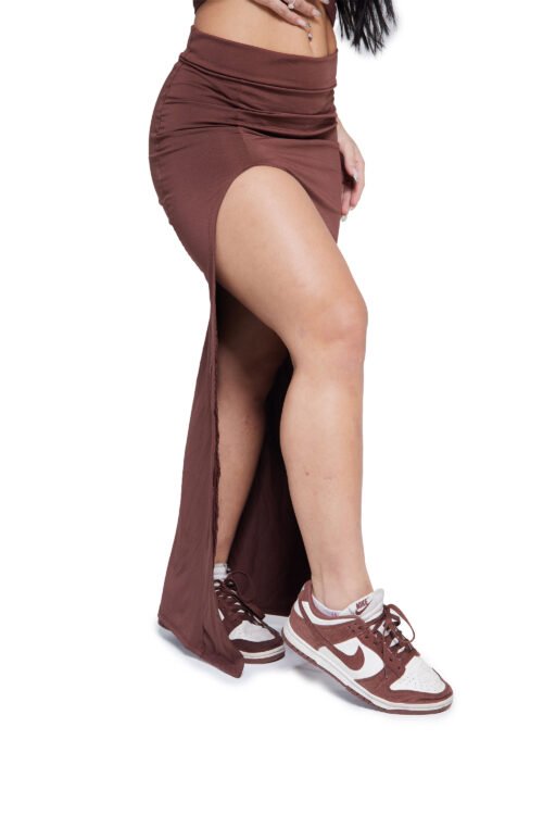 Saia Longa Fenda Maia Marrom Escuro