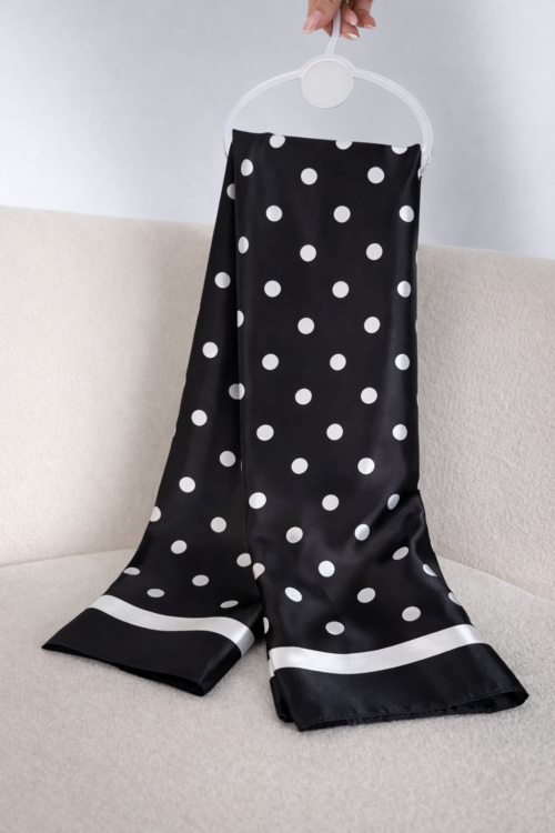 Lenço Cetim Várias Formas de Usar Larissa