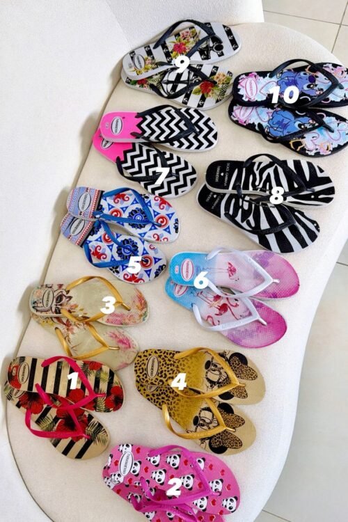 Chinelos Tamanho 37/38 (Veste 36)