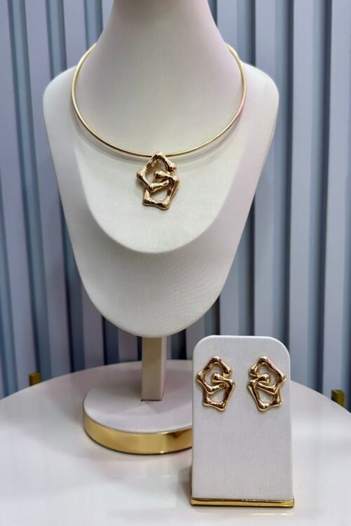 Conjunto de Colar Choker Brinco Fernanda