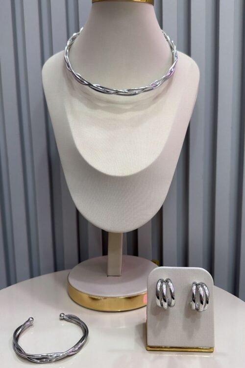 Conjunto de Colar + Brinco + Bracelete Fran
