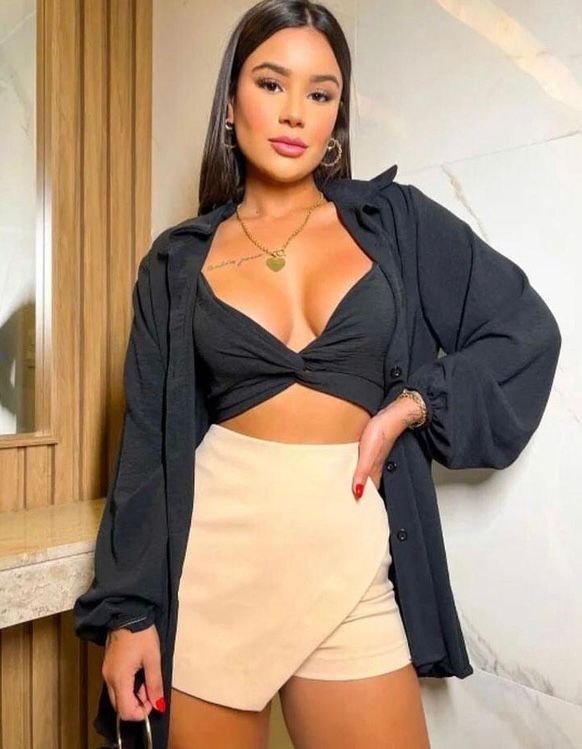 Conjunto Camisa + Cropped Top Preto