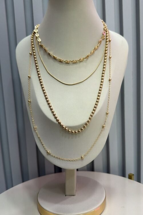 Conjunto de 4 Colares Sabrina Dourado