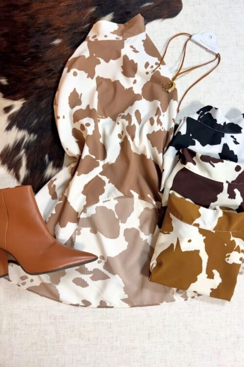 Bata Assimétrica Cow Print