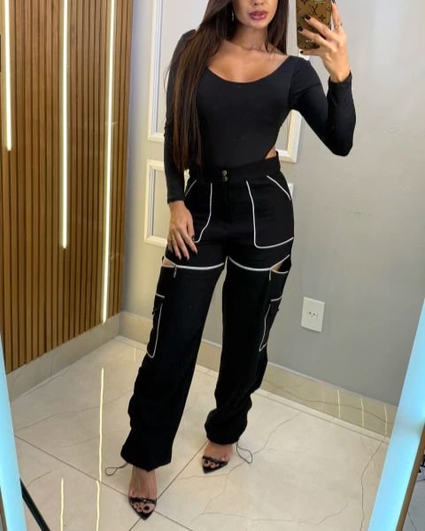 Calça 2 em 1 (jogguer e wide leg) Zíperes Preta