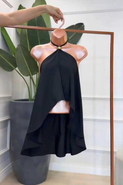 Bata Assimétrica com Pingente Dourado