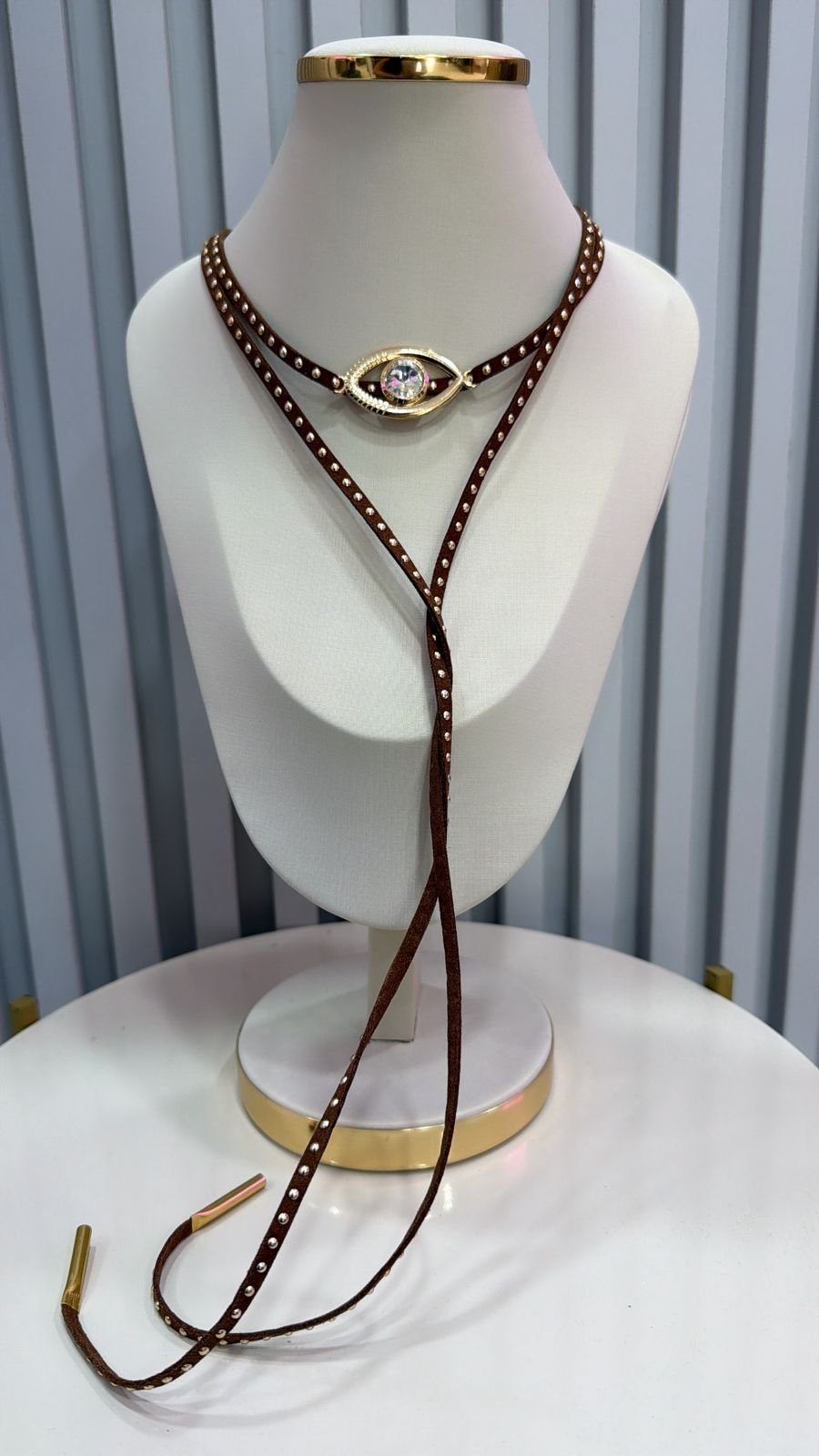 Colar Choker Gravatinha Country Olho