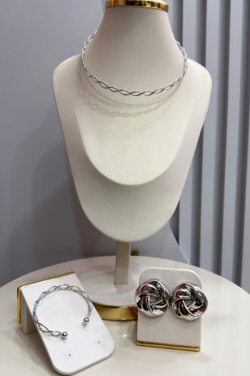 Conjunto de Brinco Nozinho + Colar + Bracelete Trançado