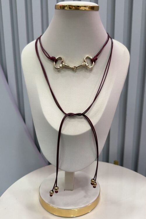 Colar Choker Gravatinha Bordo Country